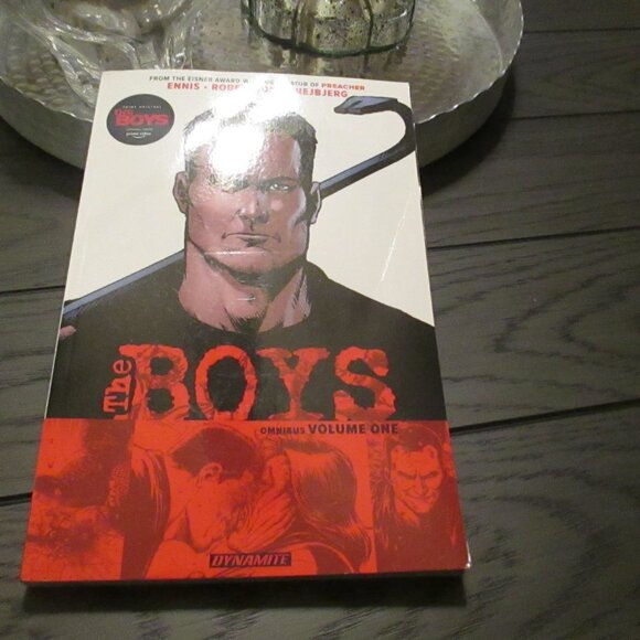 The Boys Omnibus VOLUME 1 (Paperback or Softback) ENNIS ROBERTSON SNEJBJERG EXC - Picture 4 of 9